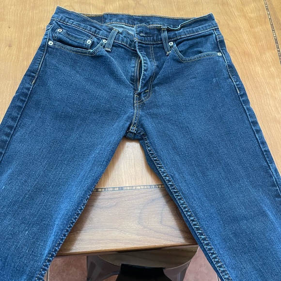 2 pairs of Levi’s for the price of 1! - Picture 7 of 7